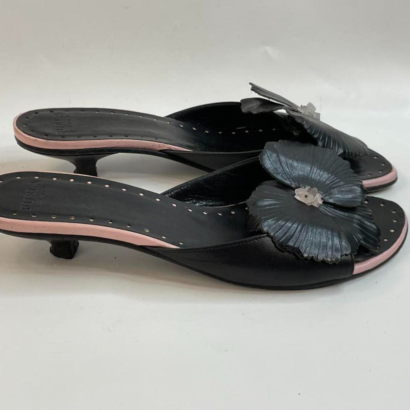 Beautiful Stunning Vintage Italian Designer (ds) By Furla Leather Bow Slide Kitten Heels (35.6)