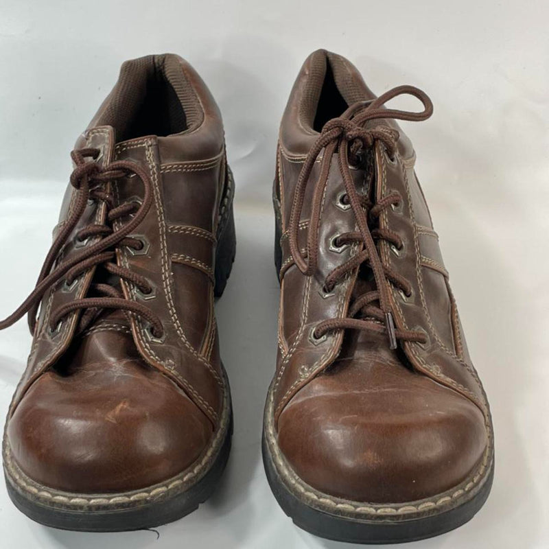 Beautiful Stunning Y2k Vtg Brown 100% leather Lace-up loafers By Lower East Side. (S10)