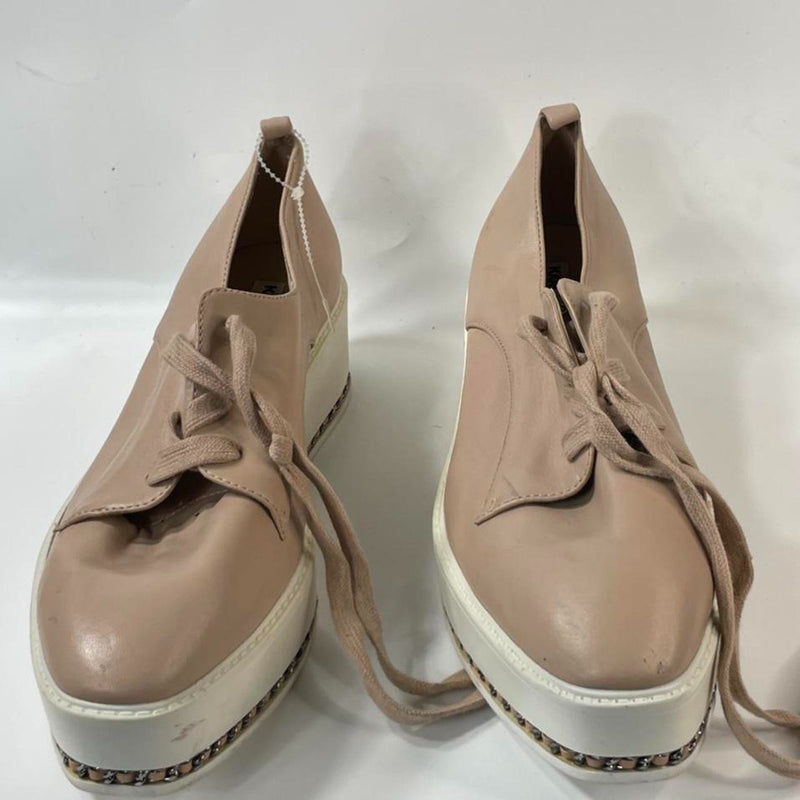 Beautiful Stunning Nude 100 Leather Designers (DS) Platform Chunky Lace-up Loafers By Karl Lagerfeld. (S10)