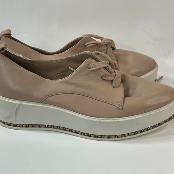 Beautiful Stunning Nude 100 Leather Designers (DS) Platform Chunky Lace-up Loafers By Karl Lagerfeld. (S10)