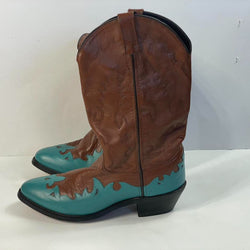 Stunning Beautiful 90s Vintage Two tone leather made on Intiacow girl boots.