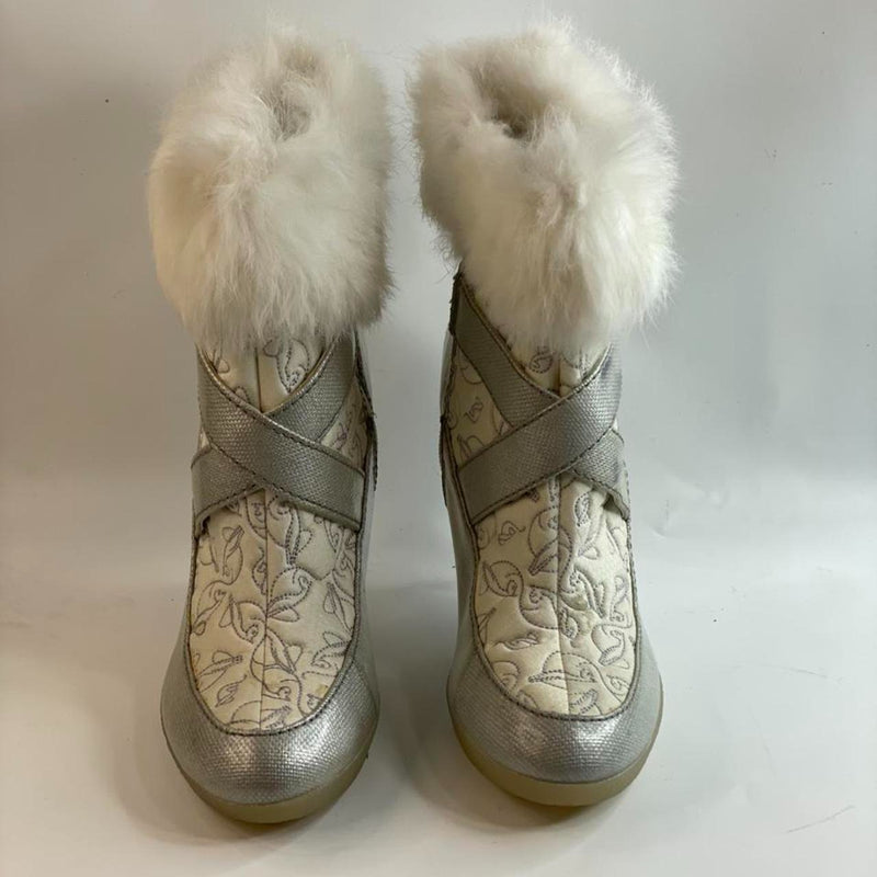 Stunning Beautiful Y2k Leather Fur chunky ankleboots By Baby Phat