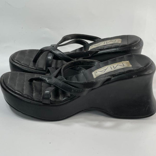 Stunning Beautiful 90s Vintage platform chunky slide by MIA