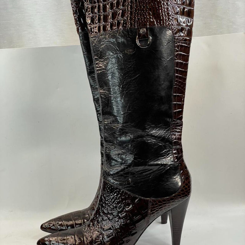 Stunning Beautiful Y2k Brown and Noire Pointed toe Boots!