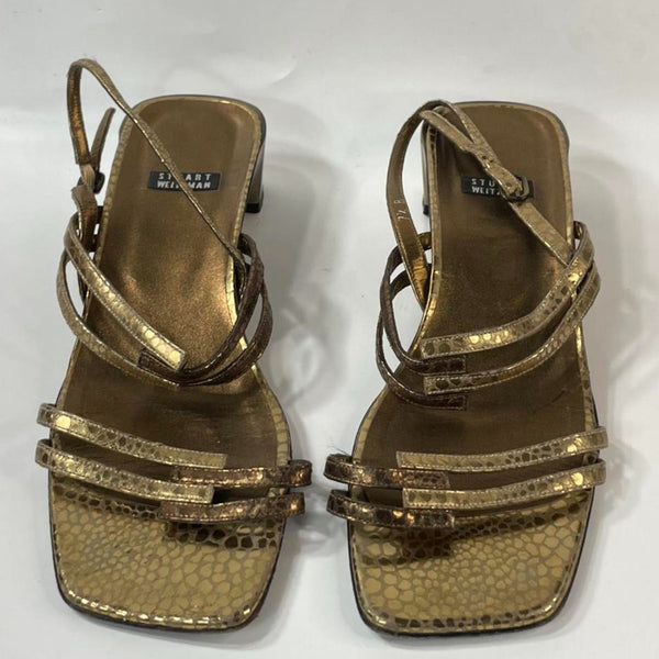 Beautiful Stunning Y2k Vtg Brown Stripes leather Gold Designers (DS) Sandals by Stuart Weitzman . (S7.5)