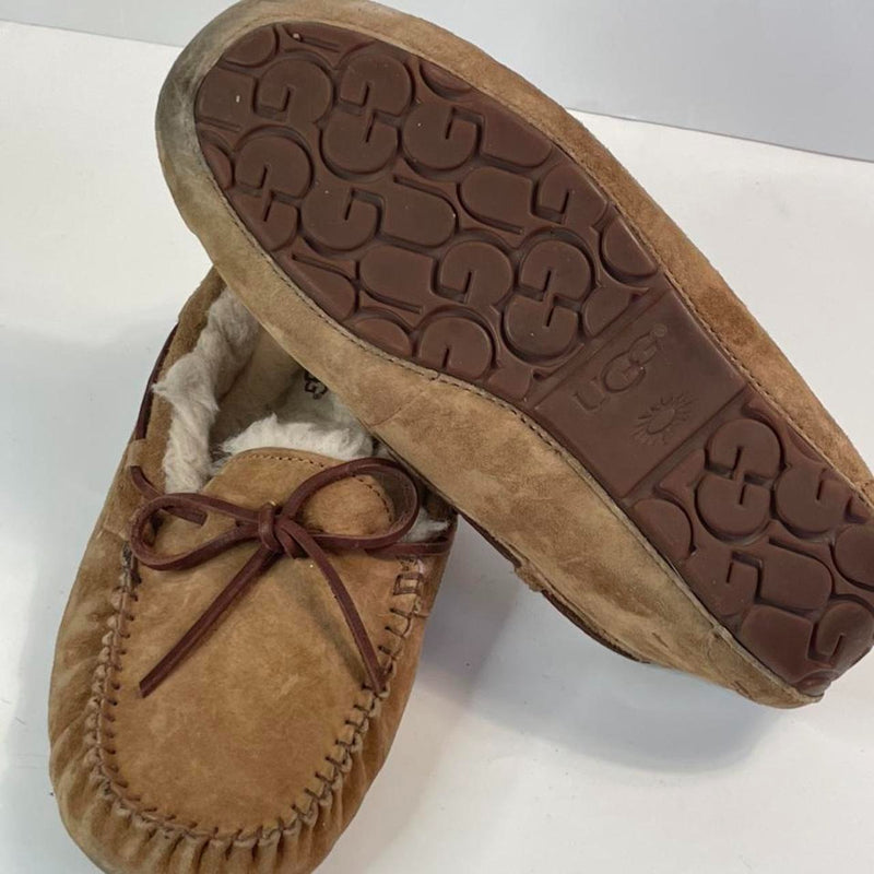 Stunning Beautiful Brown Camel Ugg Flats