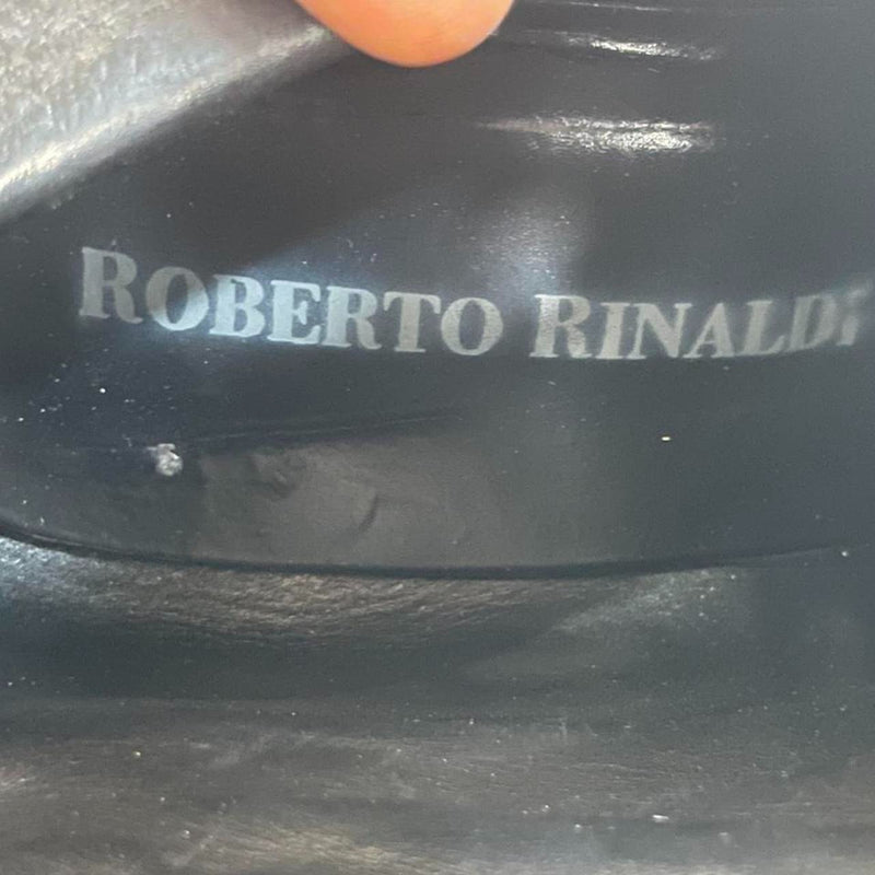 Beautiful Stunning Genuine Leather Cutout boot by Roberto Ronaldini