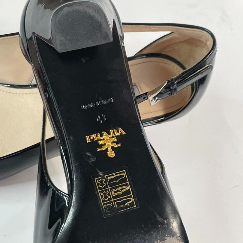 Beautiful Stunning Cute Shining Prada Designers (ds) kitten Heels