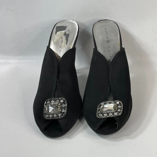 Stunning Beautiful Vintage Karen Scott Mules Slide With Silver Pendants