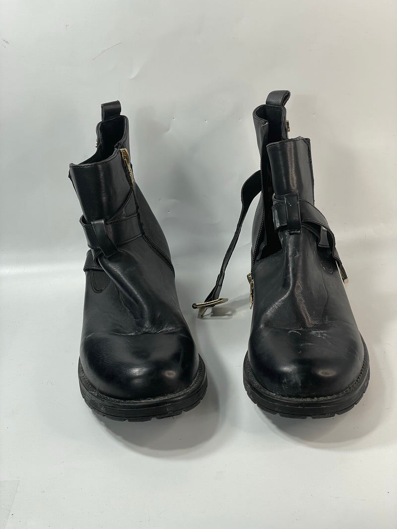 Stunning Beautiful Noire Chelsea Boots With Gold Buckles (40)