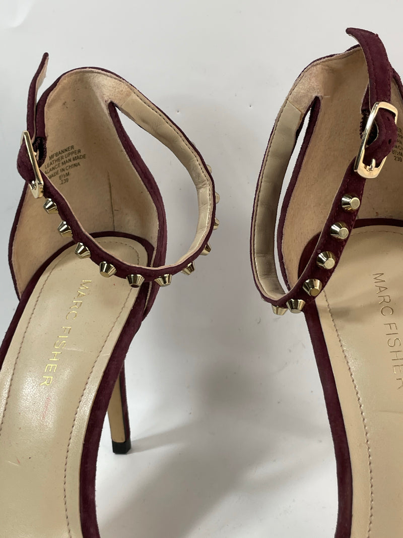 Stunning Beautiful Suede and Leather Embroidered Heel Sandals By Marc Fisher   (38.5)