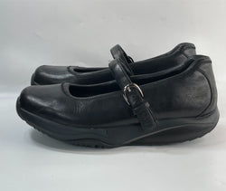 Stunning Beautiful VGT Vintage Leather Chuncky Mary Jane Noire Balle Shoe (39.5)