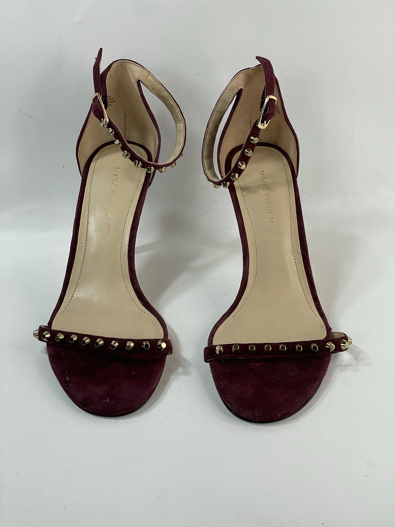 Stunning Beautiful Suede and Leather Embroidered Heel Sandals By Marc Fisher   (38.5)