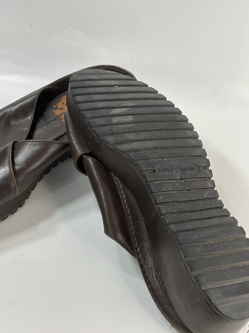 Stunning Beautiful Y2K  VTG Dark Brown Leather Slide Las By Cole Haan   (38)