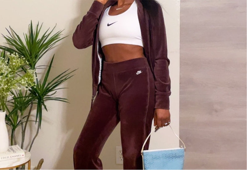 Stunning Rare-find Vintage Nike Swoosh 100% Rich Velour Burgundy Loungewear Tracksuit 2 PC Set (M)