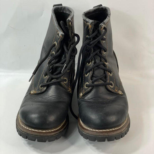 Beautiful stunning Y2K vintage genuine leather Chinky noir lace up boots by Sketchers (size 8)