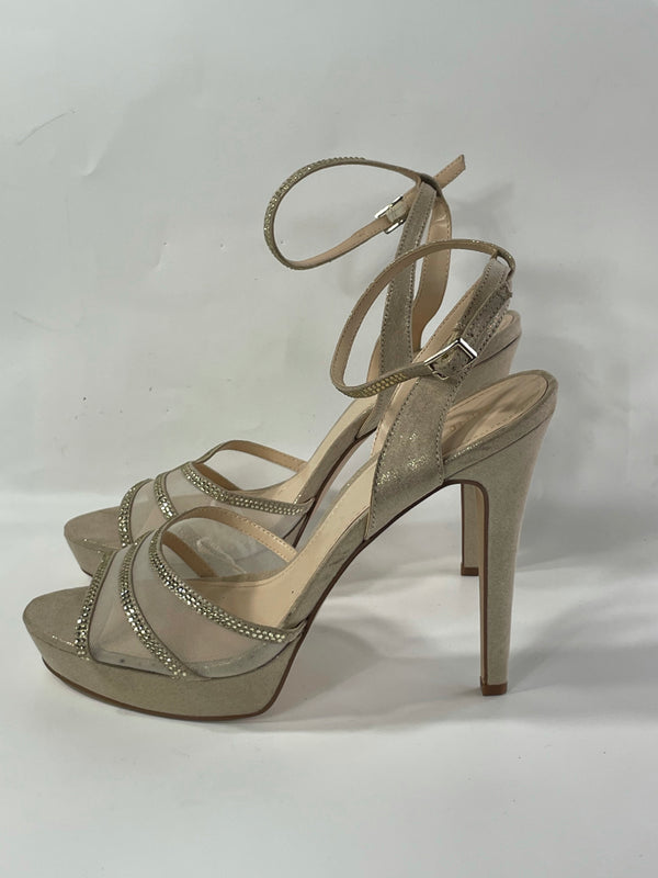 Stunning Vintage Shiny Embroidered Platform rm Heels By None West. Size 10(Heel)