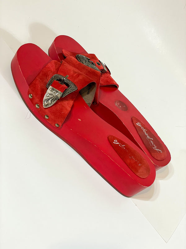 Free People vintage Cherry Suede Clogs/Slides (41)  Shoes