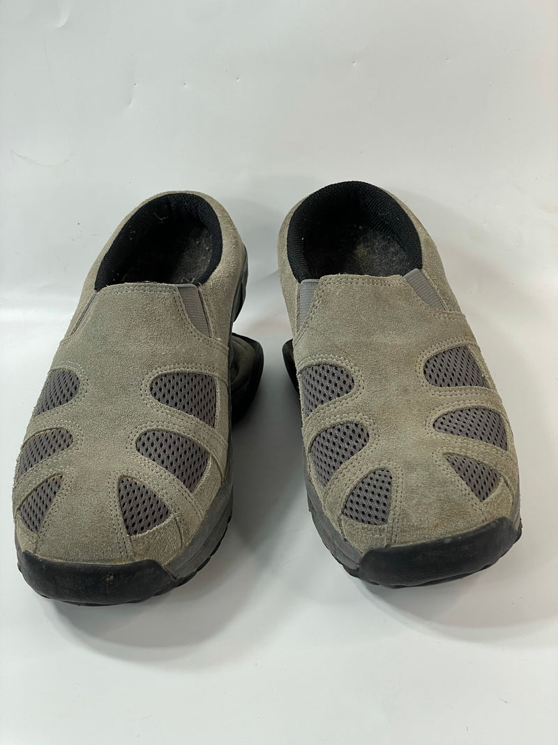 Beautiful Stunning Vintage Gray Spren Bouncing Mules (8)