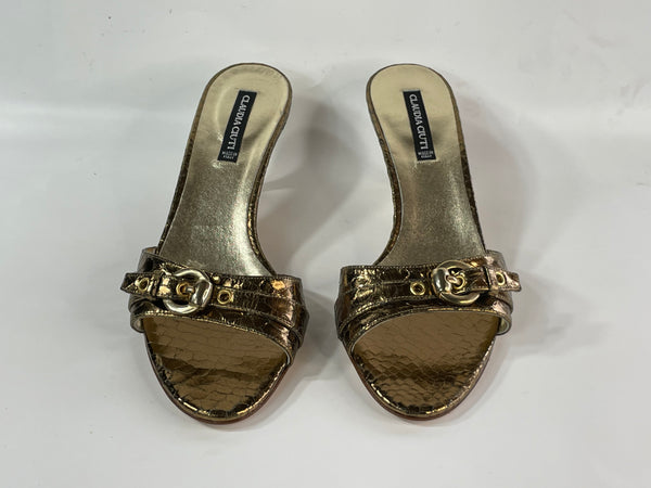 Beautiful Stunning VintageAuthentic Claudia Ciuti Designer Leather Gold Metallic Slide Heels. Size 7.5 (Shoe)