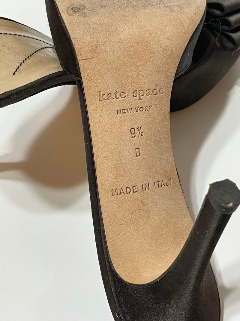 Gorgeous Satin Elegant  Kate Spade Satin Slide Heels With Bows (9.5B).      (DS)