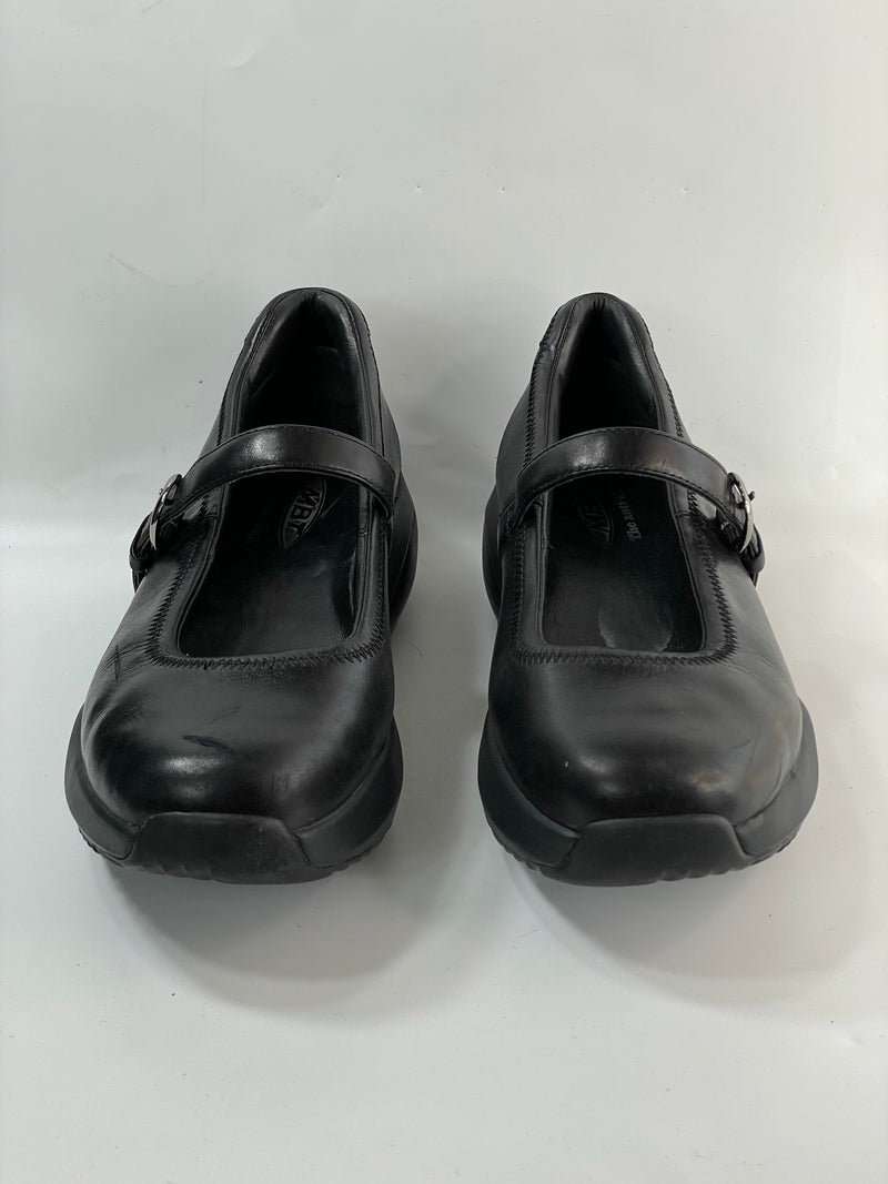 Stunning Beautiful VGT Vintage Leather Chuncky Mary Jane Noire Balle Shoe (39.5)