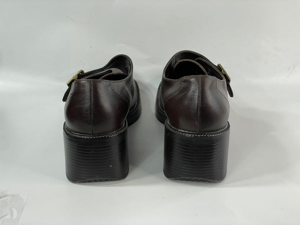 Beautiful Stunning Vintage Leather Brown Buckled Loafers Shoe. Size 8.5 (Shoe)